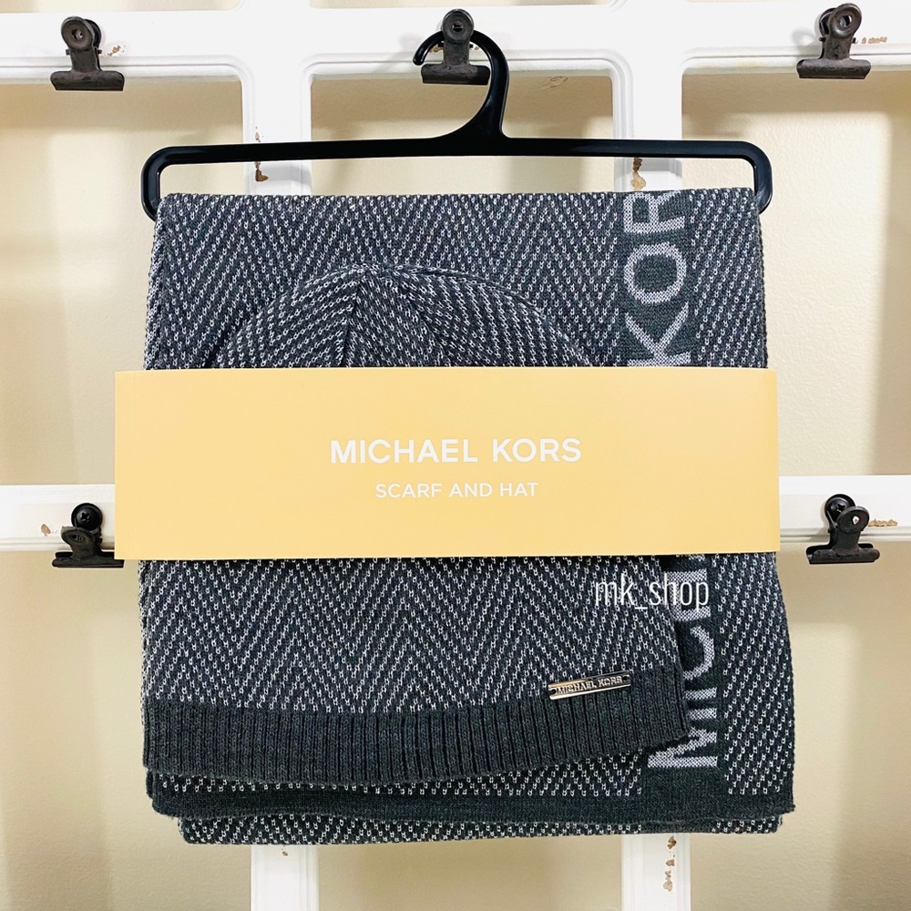 Michael Kors Scarf & Hat Set - Grey - Picture 2 of 8